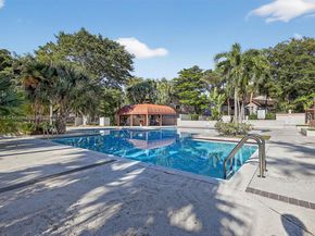 9407 SW 138th Pl 9407, Miami FL 33186