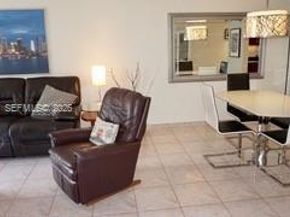 201 178th Dr 423, Sunny Isles Beach FL 33160