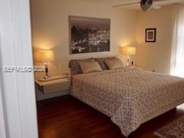 201 178th Dr 423, Sunny Isles Beach FL 33160