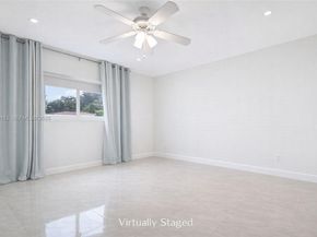 550 NE 173rd St, North Miami Beach FL 33162