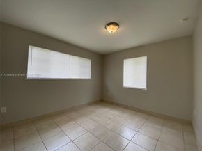 312 SW 2nd Ter, Hallandale Beach FL 33009