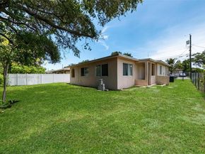 312 SW 2nd Ter, Hallandale Beach FL 33009