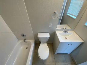 312 SW 2nd Ter, Hallandale Beach FL 33009