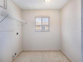 312 SW 2nd Ter, Hallandale Beach FL 33009