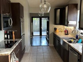 10140 NW 21st Ct, Pembroke Pines FL 33026