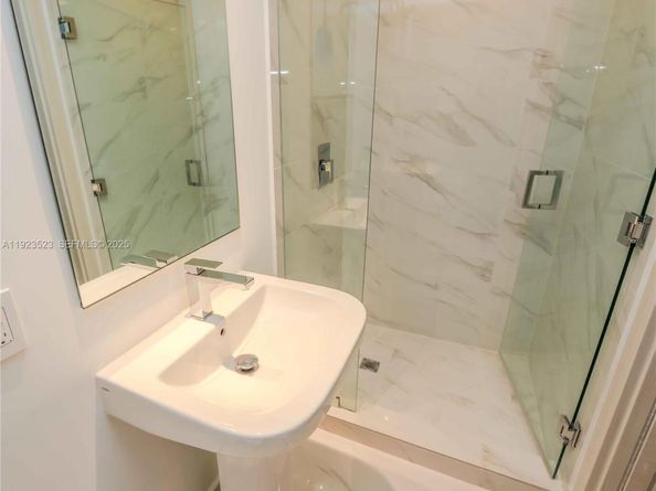 801 S Miami Ave 3108, Miami FL 33130