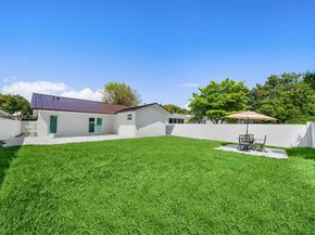 2356 SW 24th St, Miami FL 33145