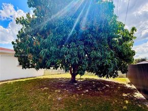 17100 NW 45th Ct, Miami Gardens FL 33055