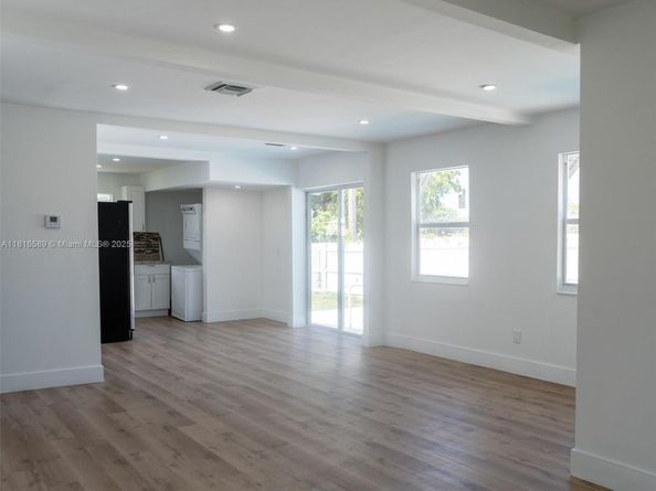 3613 SW 12th Pl, Fort Lauderdale FL 33312