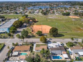 7970 NW 176th St, Hialeah FL 33015