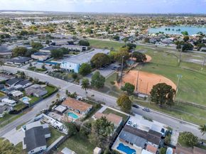 7970 NW 176th St, Hialeah FL 33015