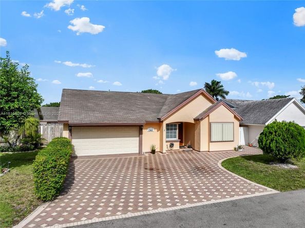 13411 SW 116th Pl, Miami FL 33176
