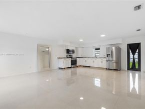 13801 Monroe St, Miami FL 33176