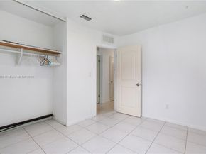 13801 Monroe St, Miami FL 33176
