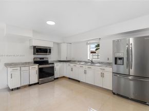 13801 Monroe St, Miami FL 33176
