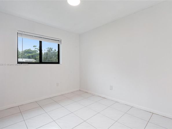 13801 Monroe St, Miami FL 33176