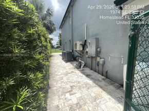 1974 SE 23rd Ct, Homestead FL 33035