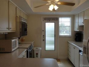 1400 S 19th Ave 8, Hollywood FL 33020