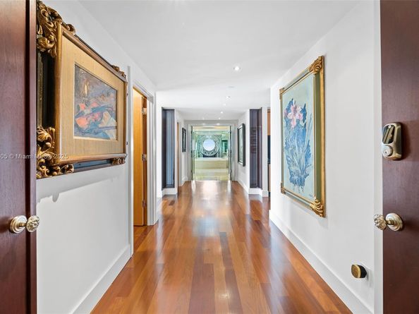 7000 Island Blvd PH02, Aventura FL 33160