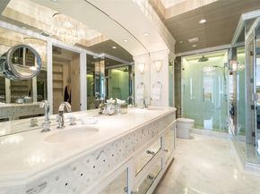 7000 Island Blvd PH02, Aventura FL 33160