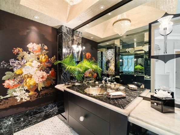 7000 Island Blvd PH02, Aventura FL 33160