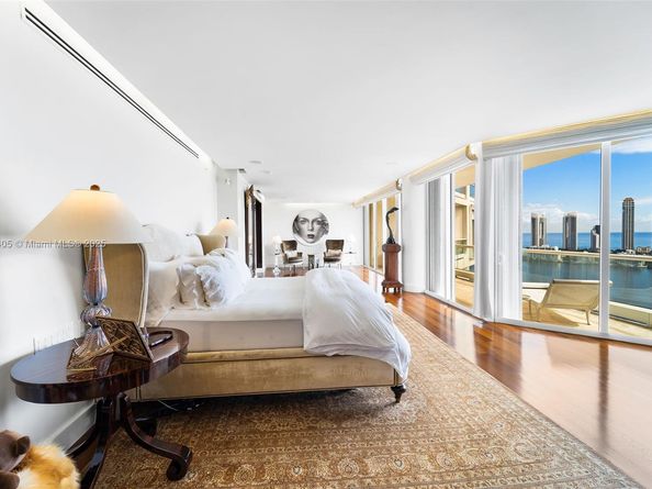 7000 Island Blvd PH02, Aventura FL 33160