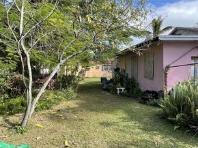 17301 NE 4th Ave, North Miami Beach FL 33162