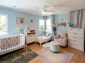 955 Van Buren St, Hollywood FL 33019