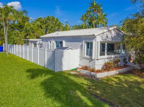 955 Van Buren St, Hollywood FL 33019