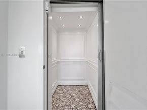 215 Palm Ave, Miami Beach FL 33139