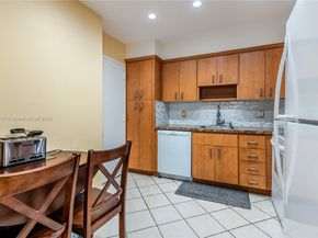 1985 S Ocean Dr 6P, Hallandale Beach FL 33009