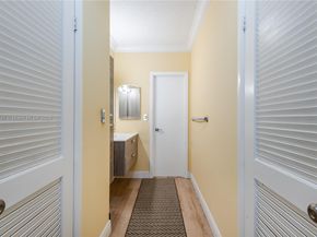 1985 S Ocean Dr 6P, Hallandale Beach FL 33009