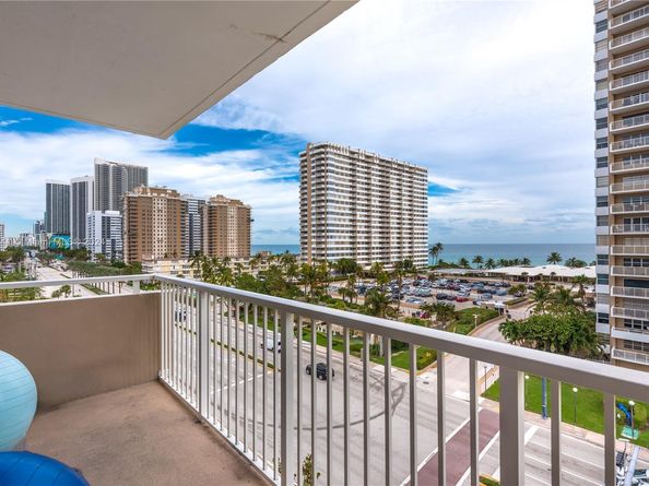 1985 S Ocean Dr 6P, Hallandale Beach FL 33009
