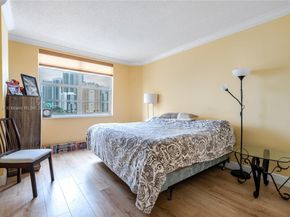 1985 S Ocean Dr 6P, Hallandale Beach FL 33009