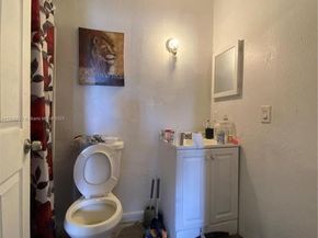 3956 NW 182nd Ln, Miami Gardens FL 33055