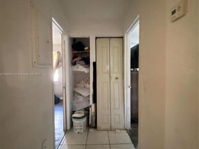 3956 NW 182nd Ln, Miami Gardens FL 33055