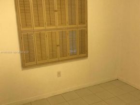 160 SW 30th Ave 104A, Miami FL 33135