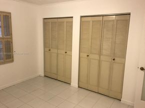 160 SW 30th Ave 104A, Miami FL 33135