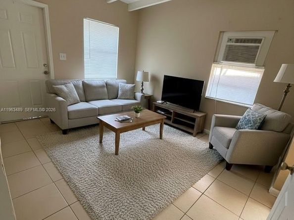 2349 NW 13th Ct, Fort Lauderdale FL 33311