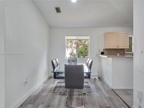 3790 N Jog Rd 206, West Palm Beach FL 33411