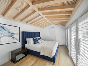 444 W Rivo Alto Dr, Miami Beach FL 33139