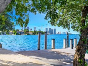 444 W Rivo Alto Dr, Miami Beach FL 33139