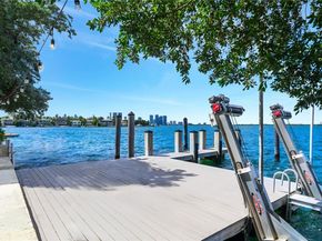 444 W Rivo Alto Dr, Miami Beach FL 33139