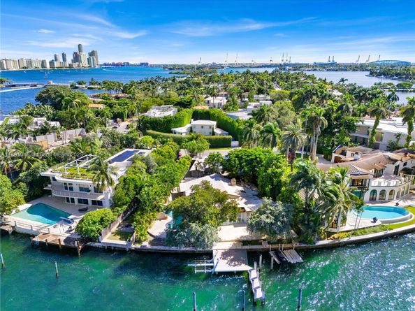 444 W Rivo Alto Dr, Miami Beach FL 33139