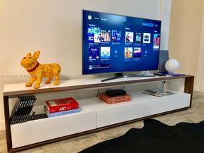 650 NE 32nd St 3005, Miami FL 33137