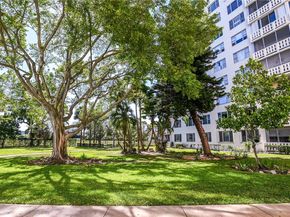4330 Hillcrest Dr 804, Hollywood FL 33021