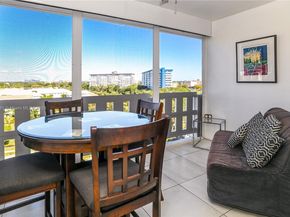 4330 Hillcrest Dr 804, Hollywood FL 33021