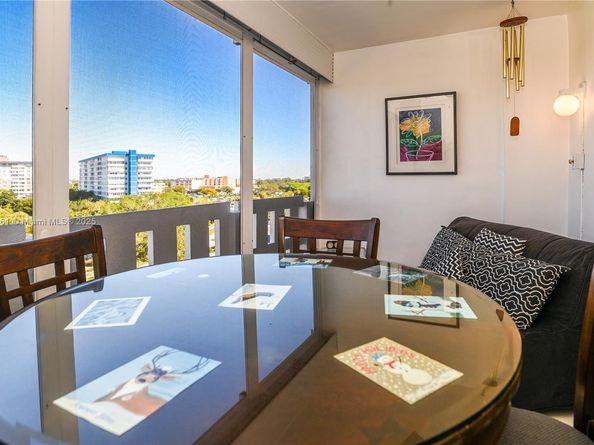 4330 Hillcrest Dr 804, Hollywood FL 33021