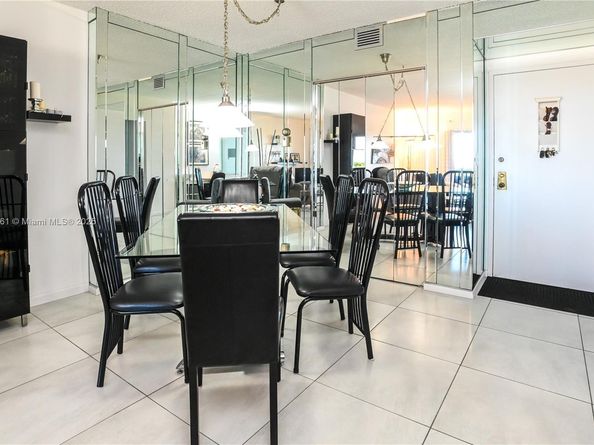 4330 Hillcrest Dr 804, Hollywood FL 33021