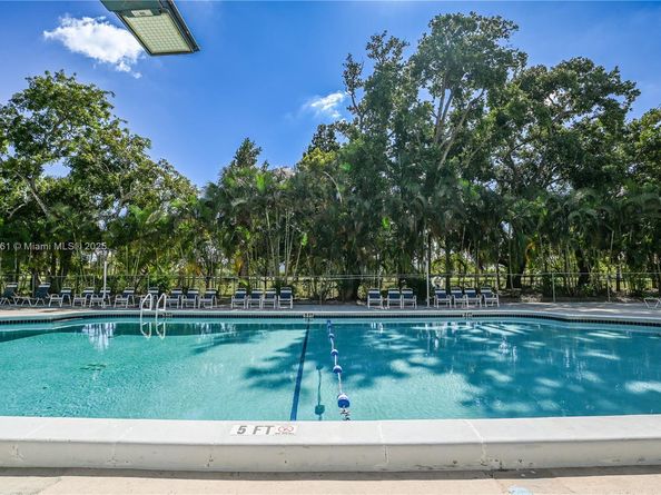 4330 Hillcrest Dr 804, Hollywood FL 33021